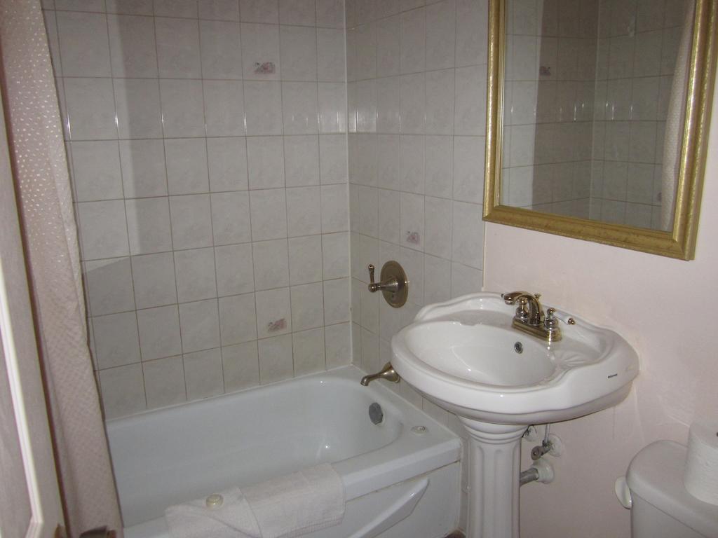 Motel Traveller's 3*